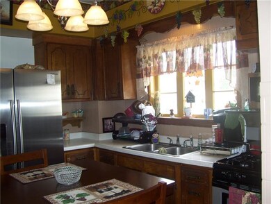 315 4th Ave, New Kensington, PA 15068 - photo 7