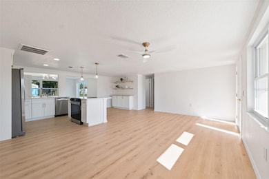 12813 Vassar Ct, Hudson, FL 34667 - photo 4