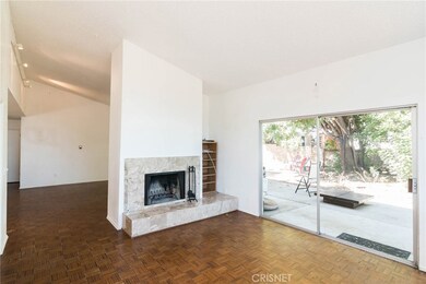 22527 Cass Ave, Woodland Hills, CA 91364 - photo 3