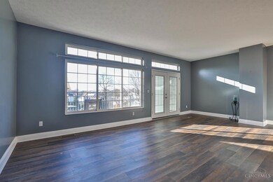 4198 Intrepid Dr, Cincinnati, OH 45252 - photo 6