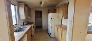 3450 E Doe Ranch Rd, Pearce, AZ 85625 - photo 4