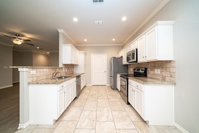 2200 Woodgrove Ln, Longview, TX 75605 - photo 5