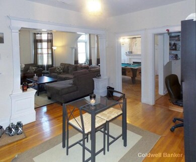 32 Claflin Rd unit 2, Brookline, MA 02445 - photo 3