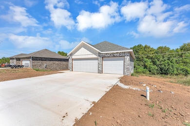 403 E Wright St, Willard, MO 65781 - photo 2