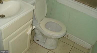 unlisted-address, Baltimore, MD 21215 - photo 6