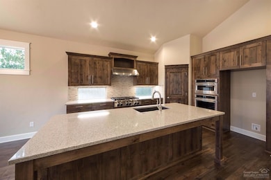 20875 Gateway Dr, Bend, OR 97702 - photo 6