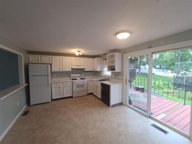 16 Riversedge Dr, Milford, NH 03055 - photo 4