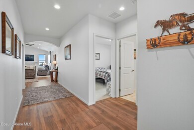 6_Inside-Spokane-Hadley-5