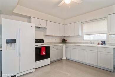 824 N Randall Rd unit 826, Aurora, IL 60506 - photo 4