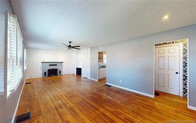 1763 McDonald Ln, New Albany, IN 47150 - photo 2