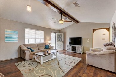 1405 N Park Place, Moore, OK 73160 - photo 6