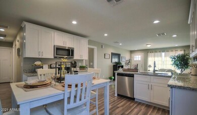 5636 S 12th Ln, Phoenix, AZ 85041 - photo 4