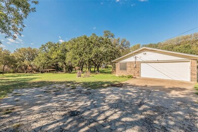 850 E Reno Rd, Azle, TX 76020 - photo 5