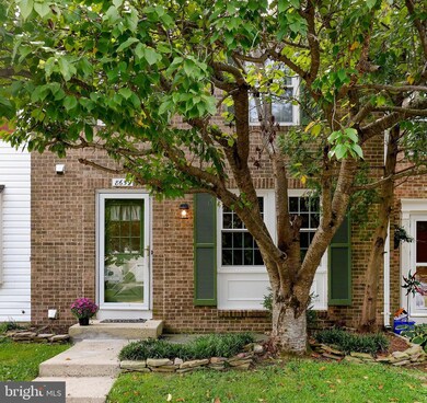 8659 Hickory Ridge Ct, Springfield, VA 22153 - photo 2