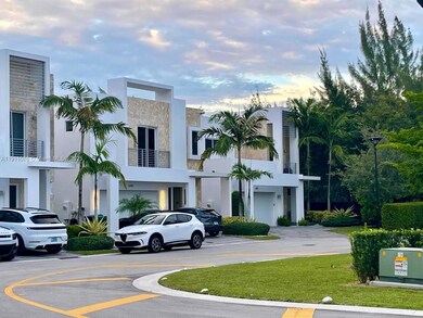 6846 NW 103rd Ave, Doral, FL 33178 - photo 2