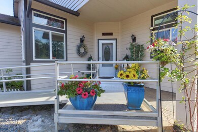 348 Cedar Ridge Dr, Cave Junction, OR 97523 - photo 2