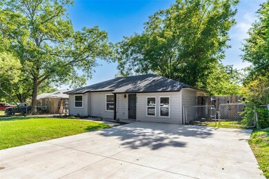 626 Cimarron Trace, Grand Prairie, TX 75051 - photo 3