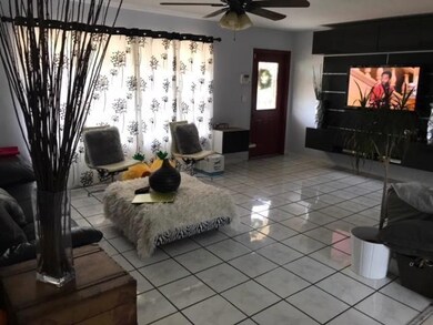 7832 Meridian St, Miramar, FL 33023 - photo 6