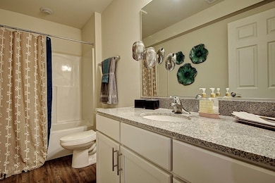 4222 Pond Willow Rd, Naperville, IL 60564 - photo 5