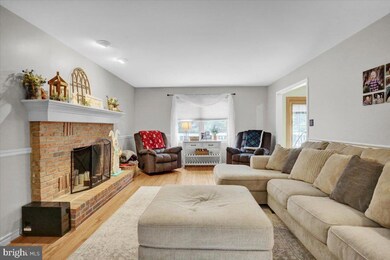 4033 Grant St, Reading, PA 19606 - photo 7