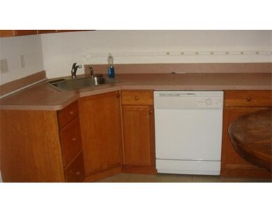 235 Webster Ave unit 237, Cambridge, MA 02141 - photo 2
