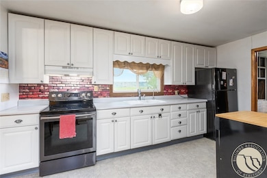 101 Gta Ln, Hardin, MT 59034 - photo 6