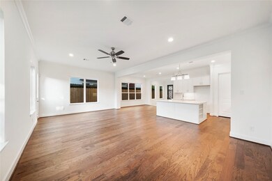 3505 Balzy Rd, Houston, TX 77018 - photo 3