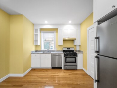7 Adelaide St unit 2, Jamaica Plain, MA 02130 - photo 4