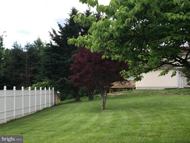 6311 Woodcrest Dr, Dunkirk, MD 20754 - photo 4