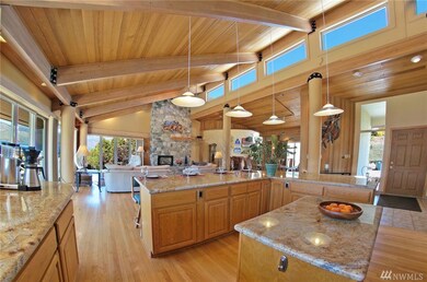 208 Orchard View Dr, Chelan, WA 98816 - photo 6