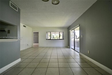 13240 SW 88th Ln unit 207E, Miami, FL 33186 - photo 2
