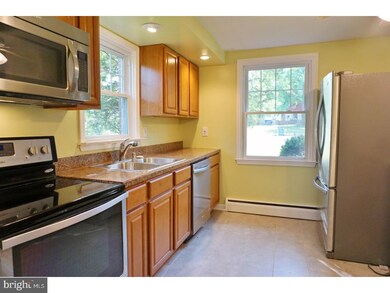 317 Greenwood Rd, Lansdale, PA 19446 - photo 4