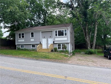 38 Clyde St unit B, West Warwick, RI 02893 - photo 2