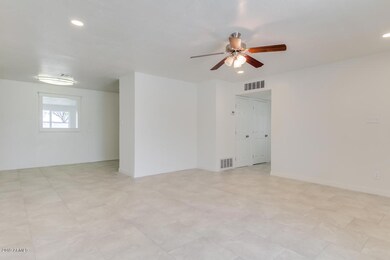 4631 N 48th Dr, Phoenix, AZ 85031 - photo 7