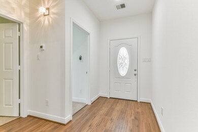 4813 Sunflower St, Houston, TX 77033 - photo 6