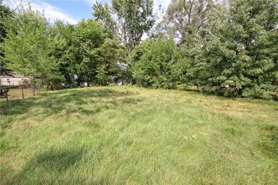 3110 56th St, Des Moines, IA 50310 - photo 5