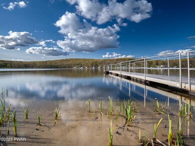 117 Rocky Rd, Masthope, PA 18435 - photo 5