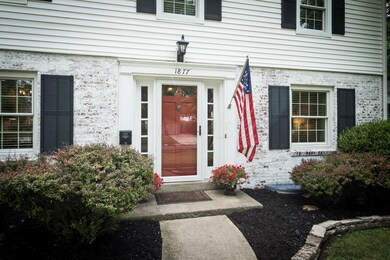 1877 Glenn Ave-34