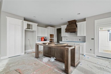 9342 Carbondale St, Lenexa, KS 66227 - photo 6