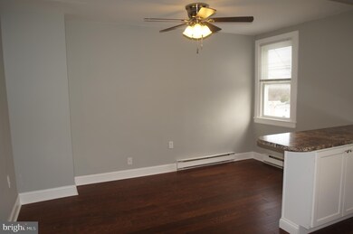 119 Westdale Rd unit 2, Upper Darby, PA 19082 - photo 6