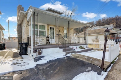 24 Wilson Ave, Reading, PA 19606 - photo 3