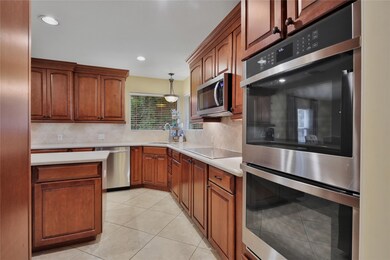 22607 Cardinal Ln, Tomball, TX 77377 - photo 7