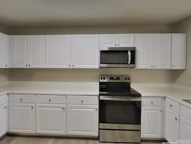 8230 Longhorn Ridge Dr, Converse, TX 78109 - photo 5