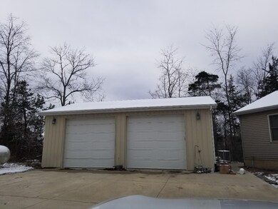 2 car garage w/9 ft doors