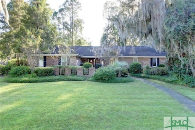 39 Clarendon Rd, Savannah, GA 31410 - photo 2
