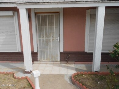023-206125 front entry