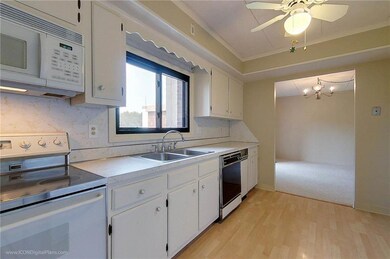 510 Child St unit 104B, Warren, RI 02885 - photo 3