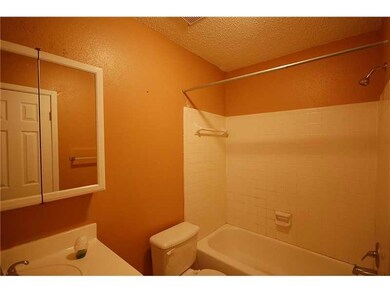 Master Bath/Spa.