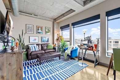 728 N 3rd St unit 804, Minneapolis, MN 55401 - photo 2