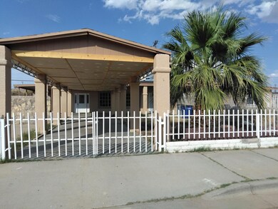 663 Mauer Rd unit A, El Paso, TX 79915 - photo 2
